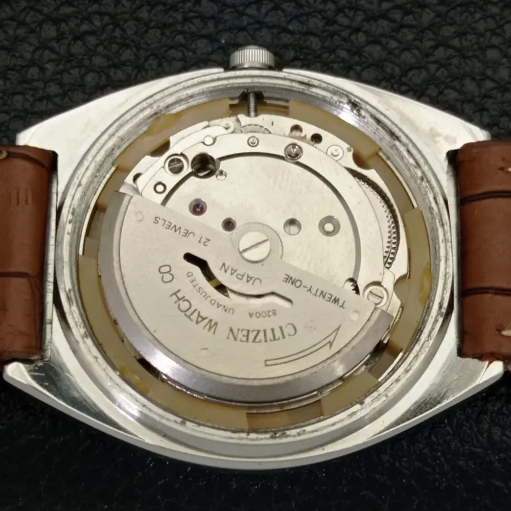 Vintage 1980 Citizen Automatic Mens Silver Watch W/daydate & Gray accents
